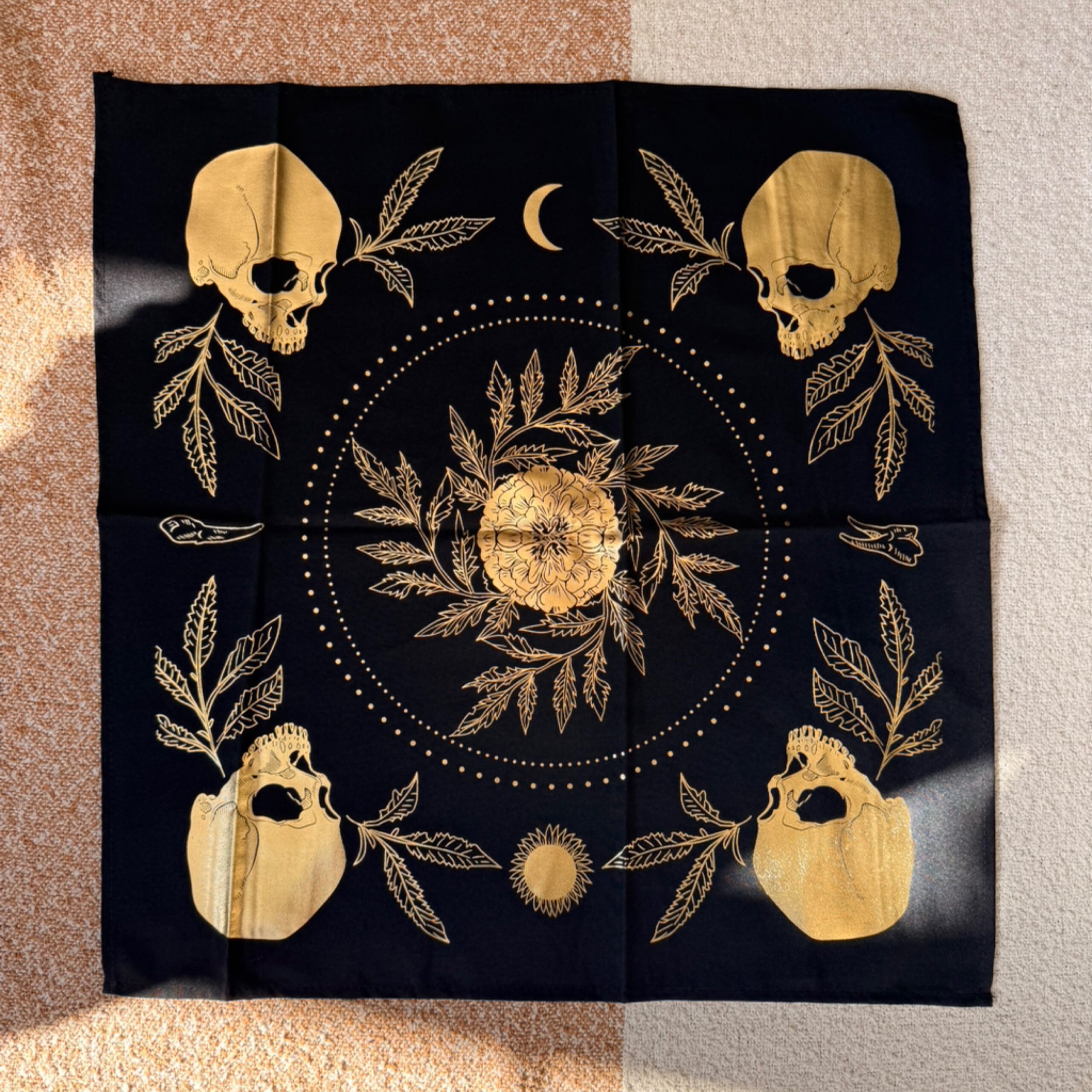 Tarot Cloth - "Teeth and Bone"