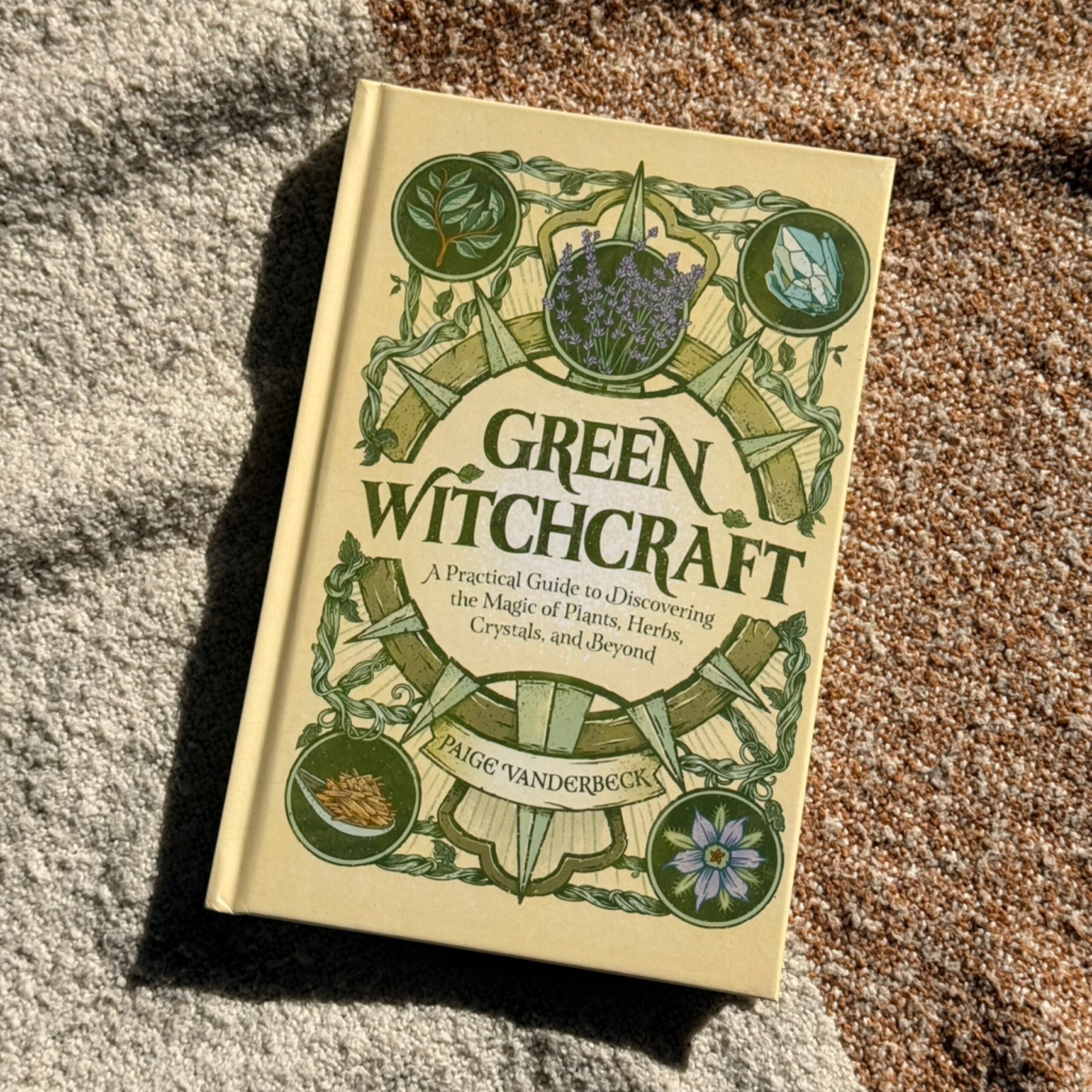 Green WITCHCRAFT