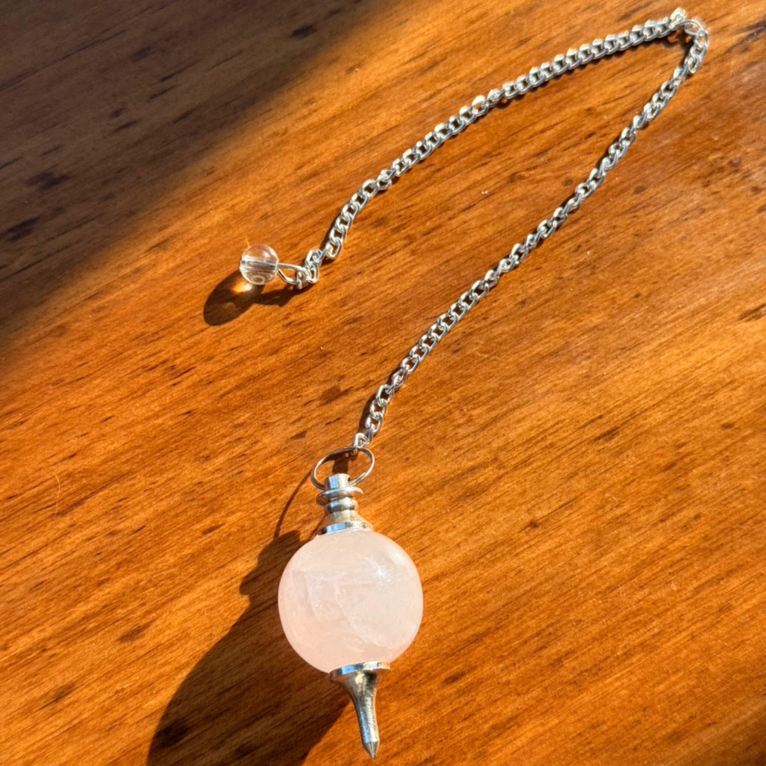 Pendule - Boule et pointe en quartz rose