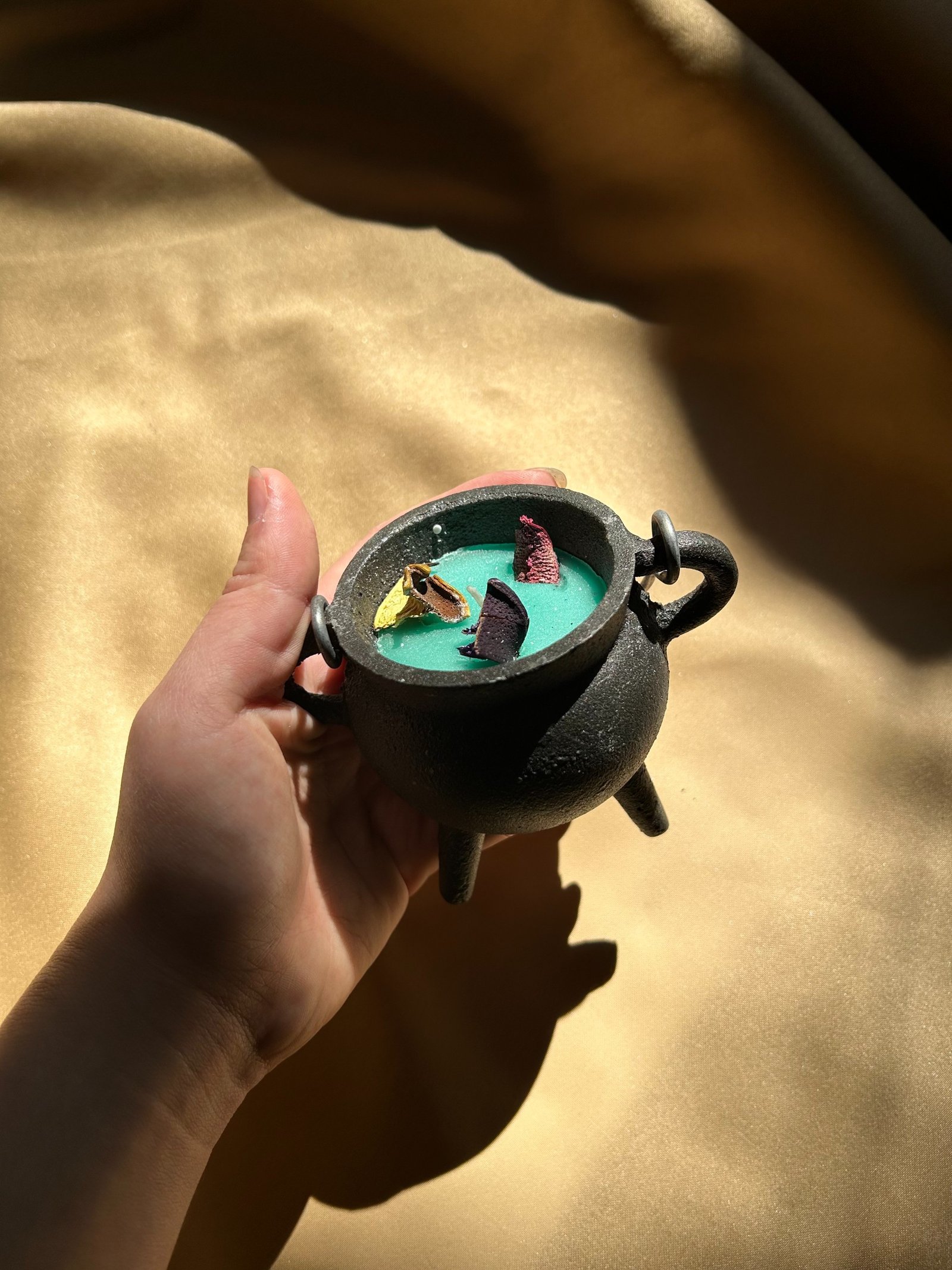 Green Cauldron Candle